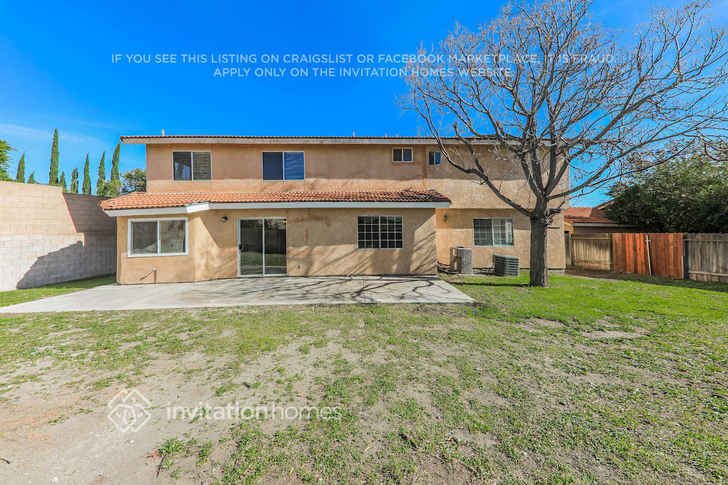 Building Photo - 2642 N Maple Ave