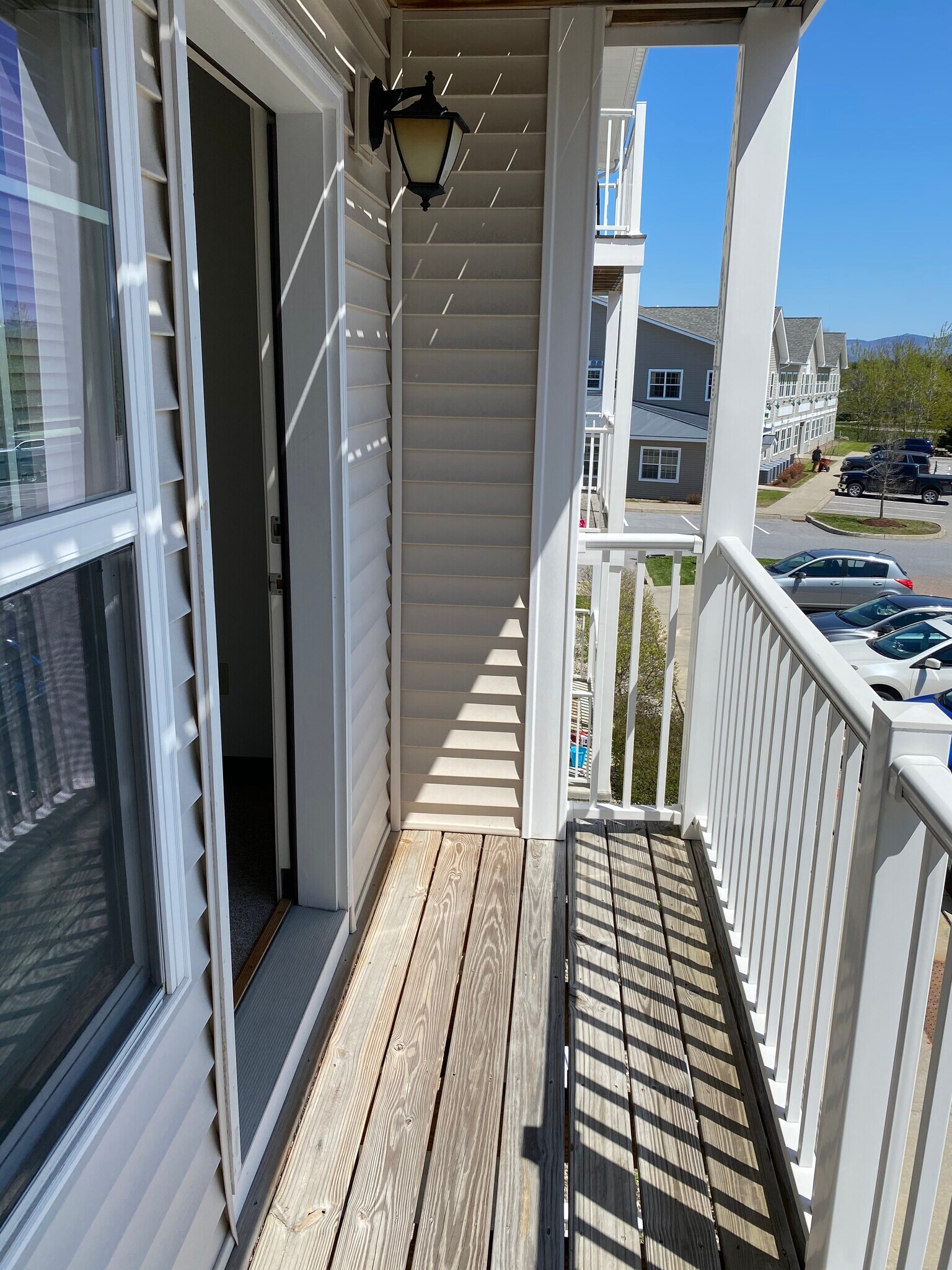 Building Photo - 17 Carmichael St