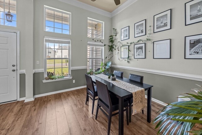 Building Photo - Beautiful 4-Bedroom Home in Desirable Tanner Plantation