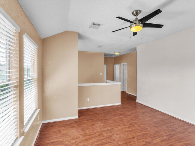 Building Photo - 14811 Stocklin Ct