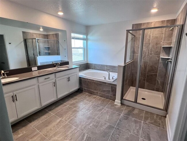 Building Photo - 2817 Camden Wy