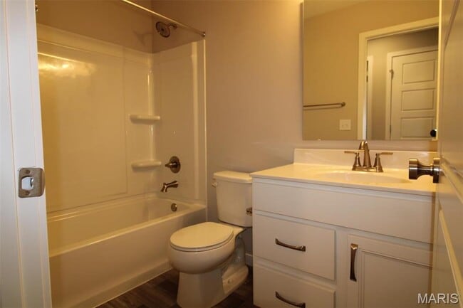 Building Photo - 331 Dalriada Blvd