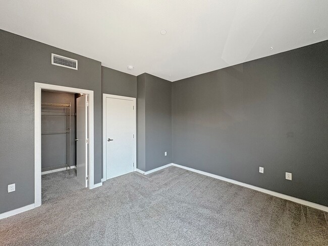 Building Photo - Modern Golden Hill Retreat with En-Suite B...