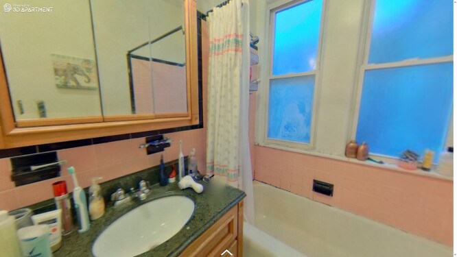 Building Photo - 24 Euston St