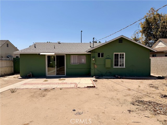 Building Photo - 7536 White Oak Ave