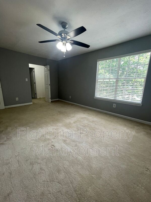 Building Photo - 3757 Peachtree Corners Cir