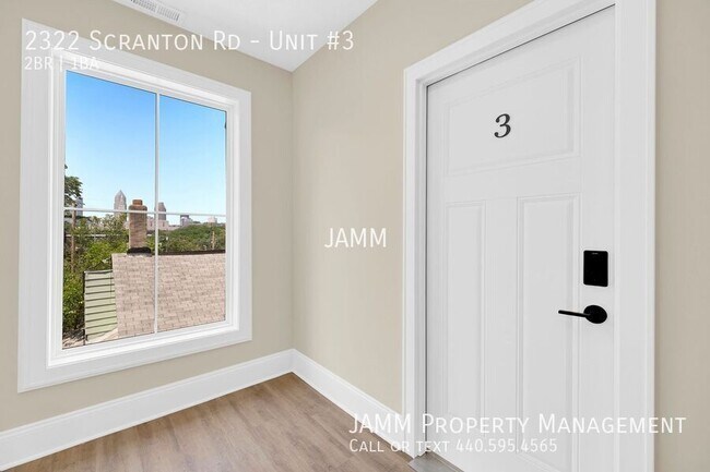 Building Photo - 2322 Scranton Rd