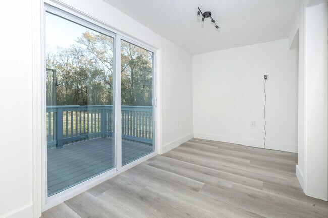 Building Photo - Fully remodeled home for rent!