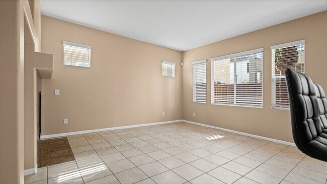 Building Photo - 4106 Arroyo Way