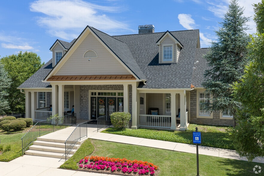 Leasing Office - Greystone at Columbus Park
