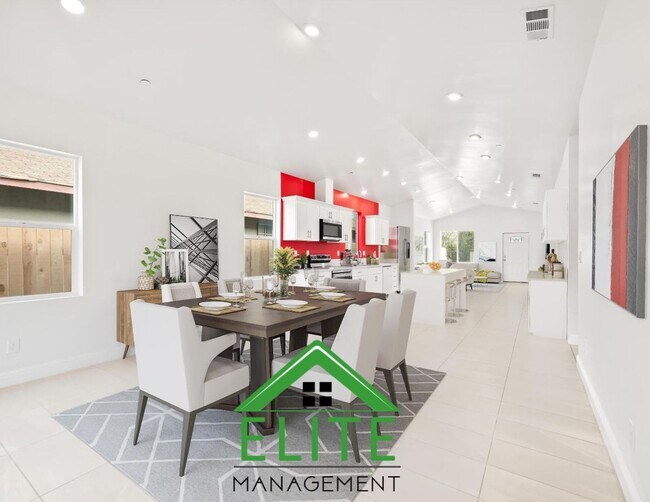 Building Photo - Charming 3-Bedroom, 2-Bath Home in Prime S...