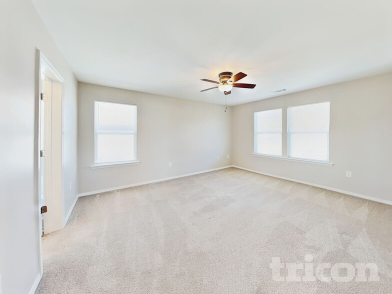 Building Photo - 10507 Kempsford Dr