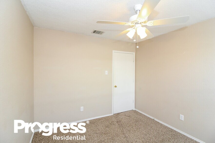 Building Photo - 12437 Seven Eagles Ln
