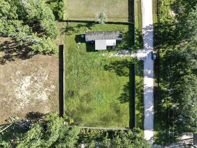 Building Photo - 91 Maple Ln