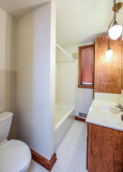 Bathroom - 800 5th Street Northeast