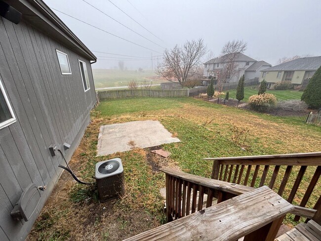 Building Photo - 6206 N 149th St