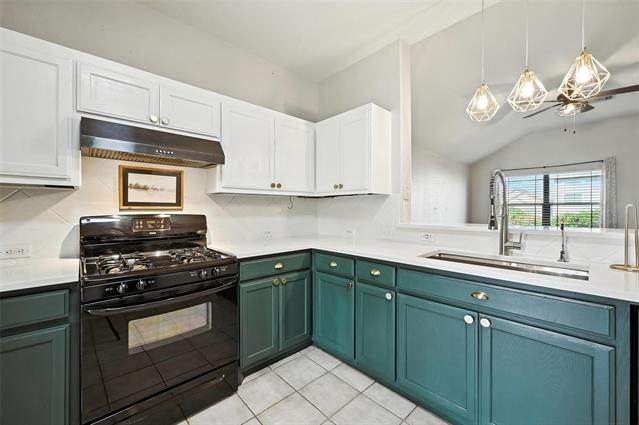 Building Photo - 7245 Silver City Dr