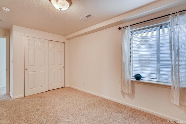 Building Photo - 5BR home in Cherry Creek Schools!