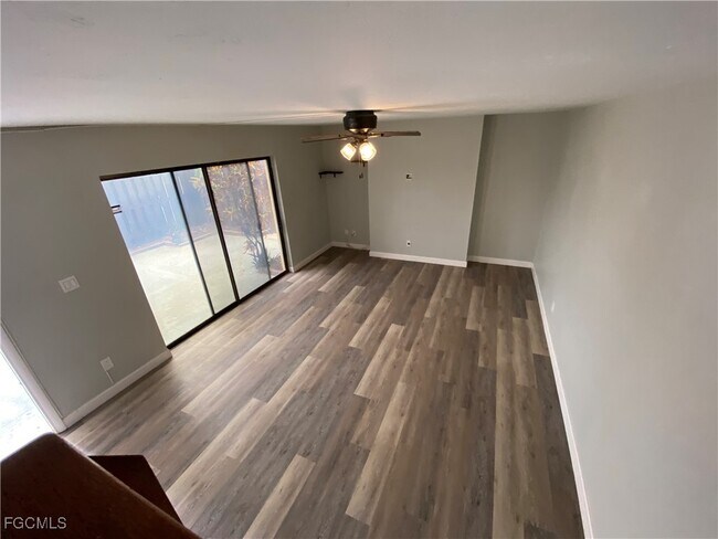 Building Photo - 1667 Park Meadows Dr