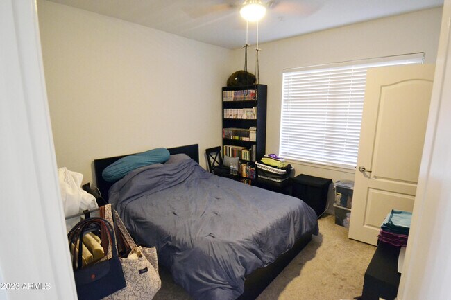 Building Photo - 5302 E Van Buren St