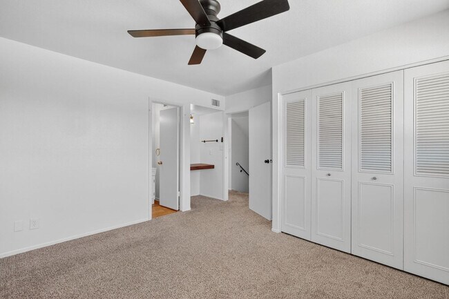 Building Photo - 8548 E McDonald Dr