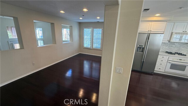 Building Photo - 70 Chula Vista