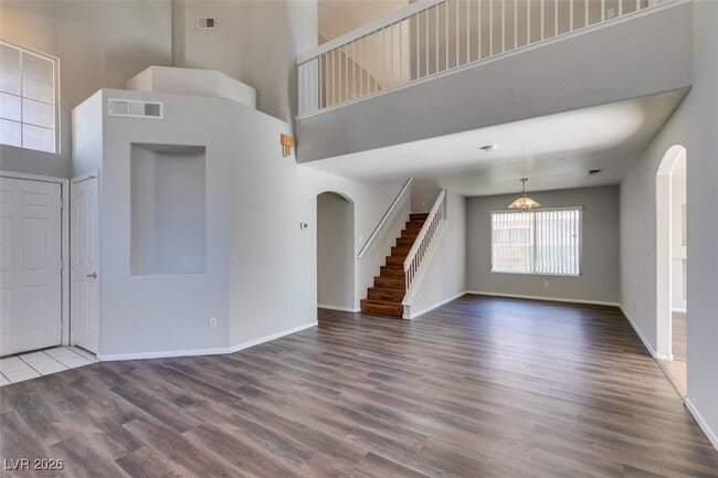 Building Photo - 7809 Calico Flower Ave