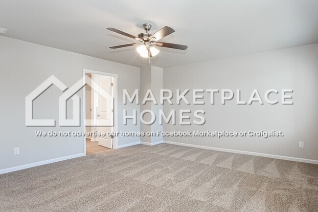 Building Photo - 227 W L Miller Dr