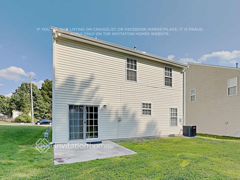 Building Photo - 3004 Trassacks Dr