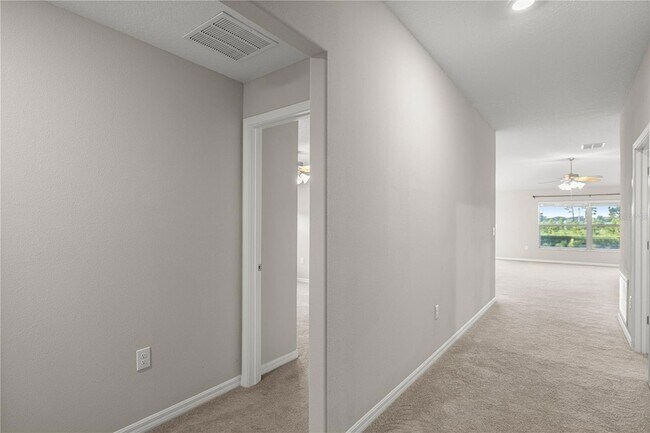 Building Photo - 9261 SW 58th Cir