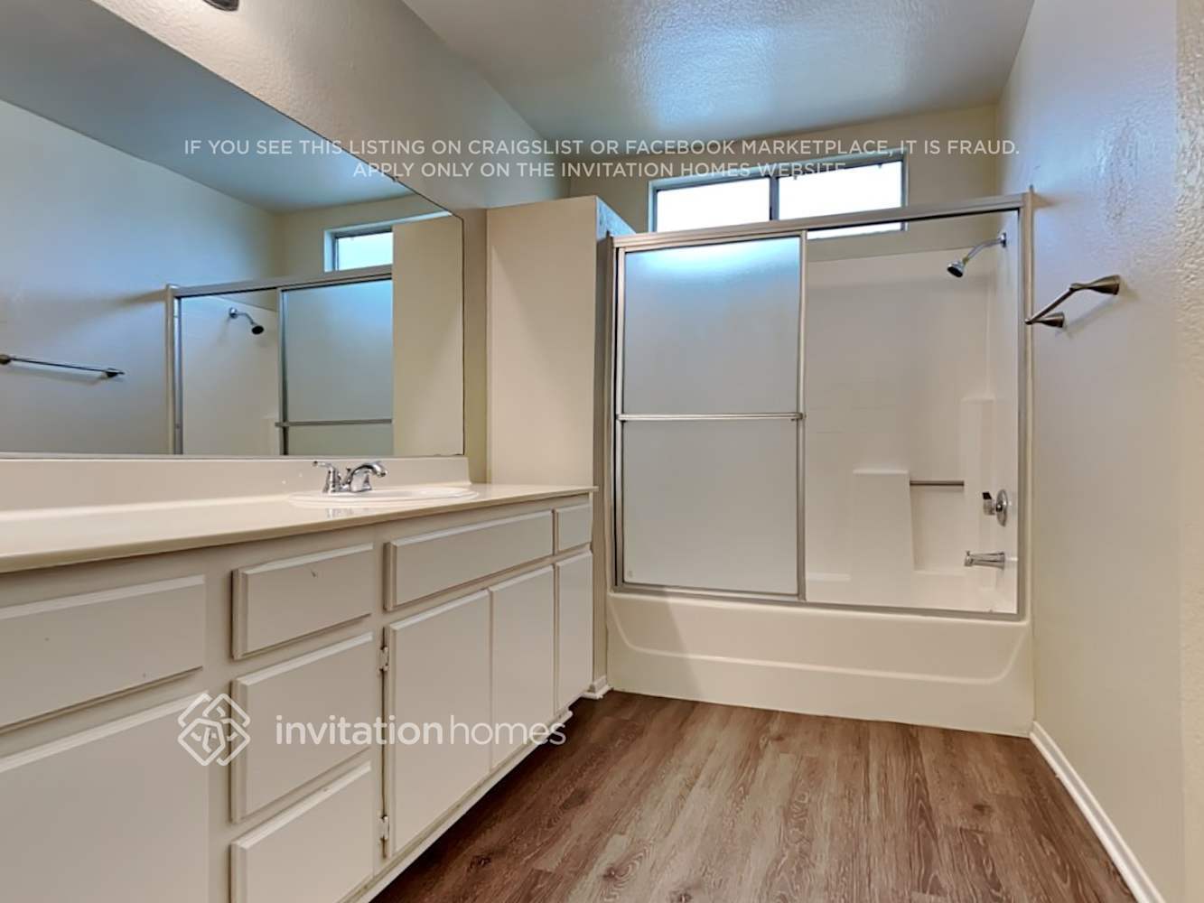 Building Photo - 25530 Black Walnut St