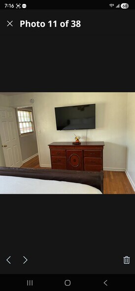 king bed different angle - 116 Cardinal Dr