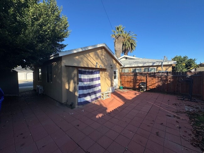 Building Photo - Arcadia ADU for lease