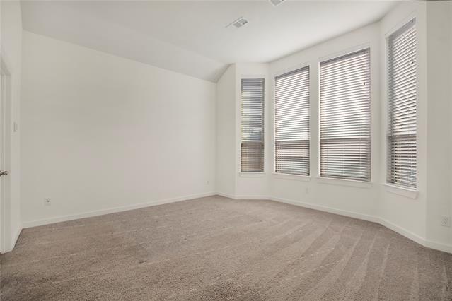 Building Photo - 2419 Doncaster Dr