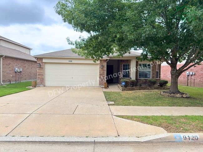 Primary Photo - Charming 3 Bed / 2 Bath Home for Lease in Heritage Glen — Fort Worth
