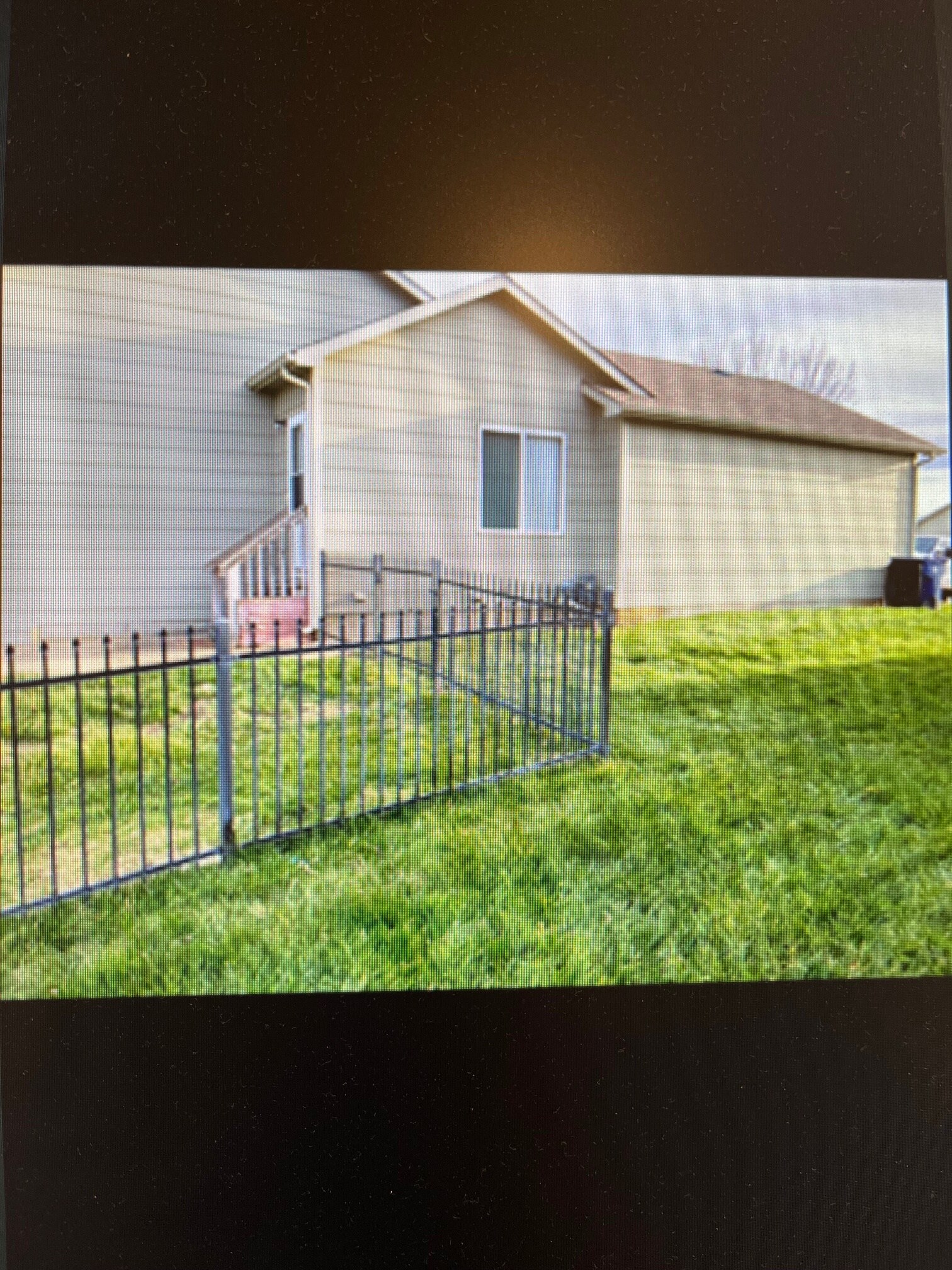 Building Photo - 3828 N Pepper Ridge St