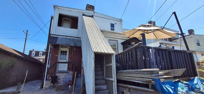 Building Photo - 959 E Philadelphia St