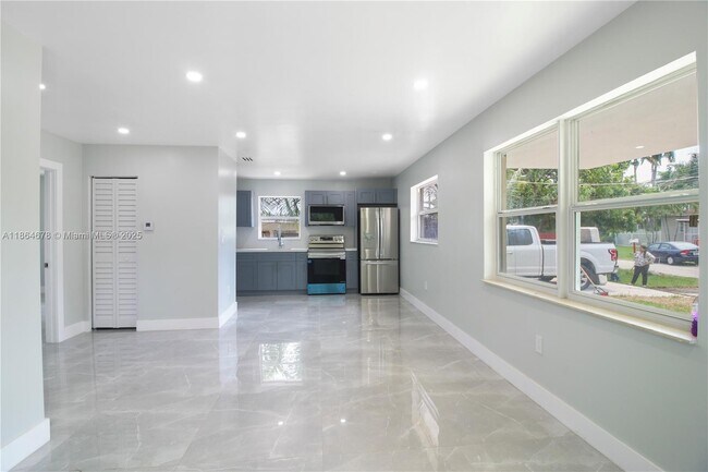 Building Photo - 11715 NW 22nd Ct