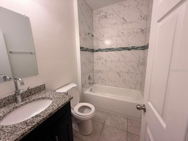 Building Photo - 7855 SW 127th Loop
