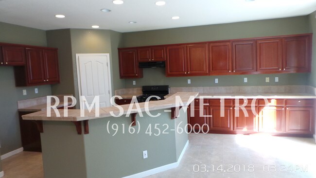 Building Photo - 430 Aviator Cir