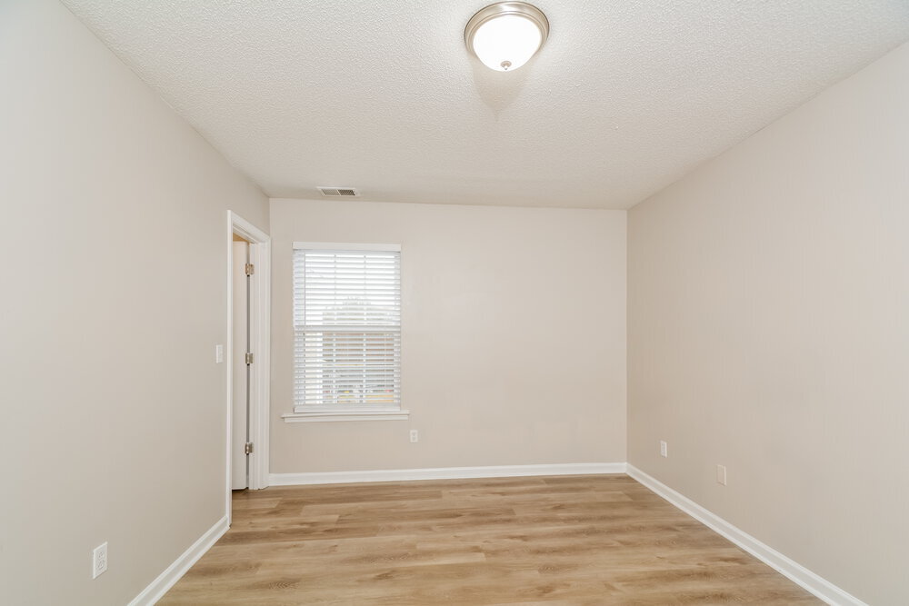 Building Photo - 3323 Baseline Rd