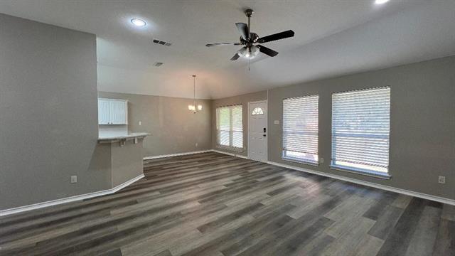 Building Photo - 8129 Hulen Park Cir