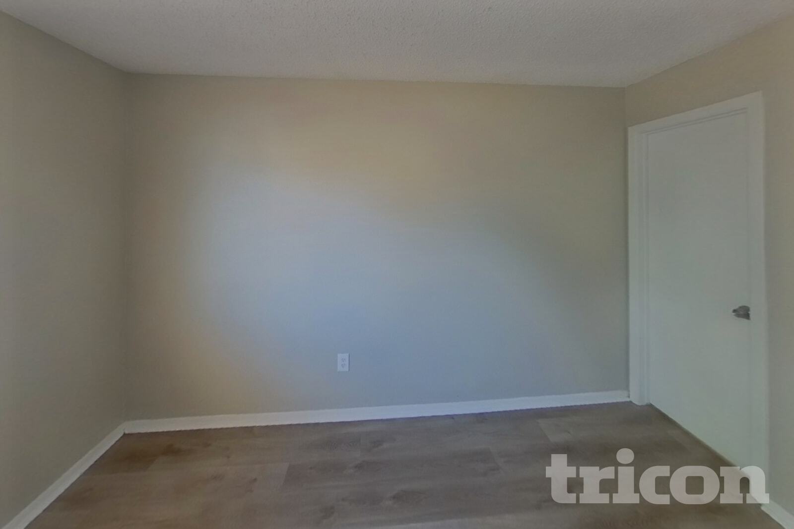 Building Photo - 3127 Moonbeam Cir S