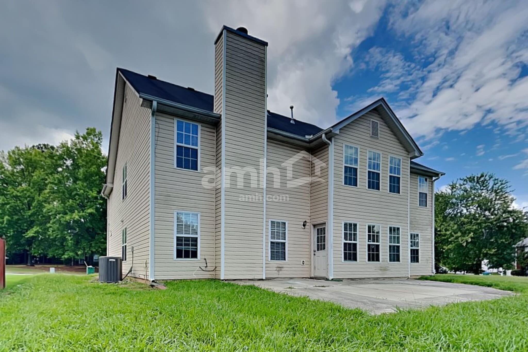Building Photo - 3341 Kittery Dr SW
