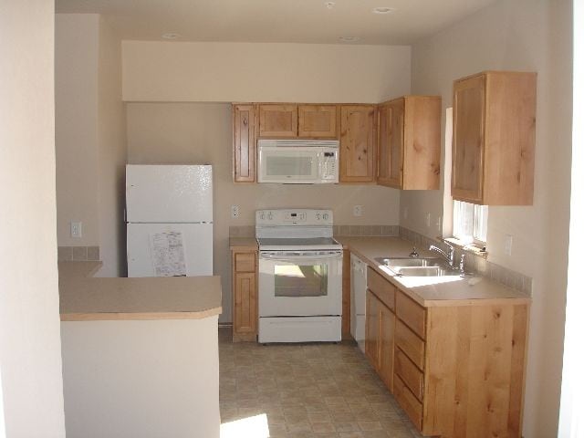 Interior 3 - 2124 E Whispering Willow Ln