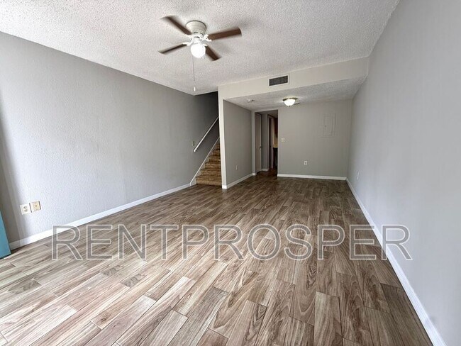 Building Photo - 4153 S Semoran Blvd