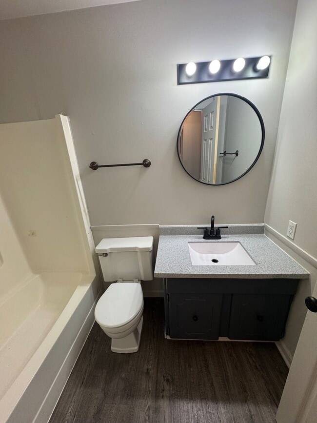 Building Photo - 5028 Woodmark Dr