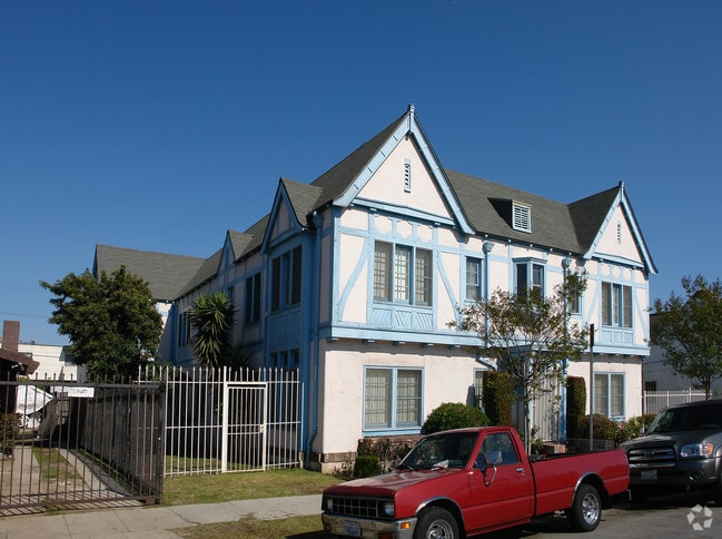 Building Photo - 310 N. Ardmore Ave.