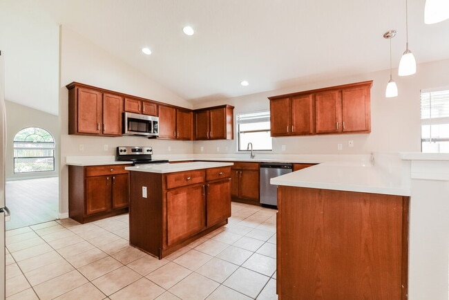 Building Photo - 2119 Bexley Dr