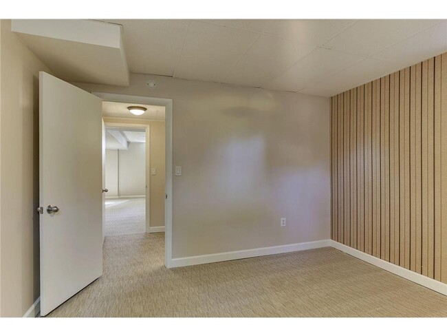 Building Photo - 4222 Basswood Rd